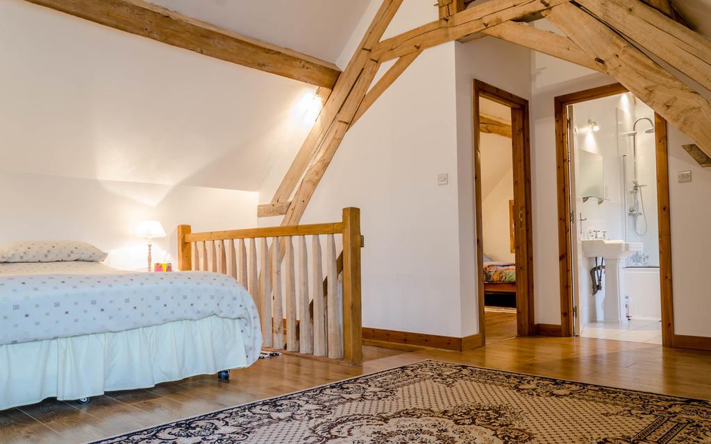 Gites Arches De Muschamp Cussay Ngoại thất bức ảnh