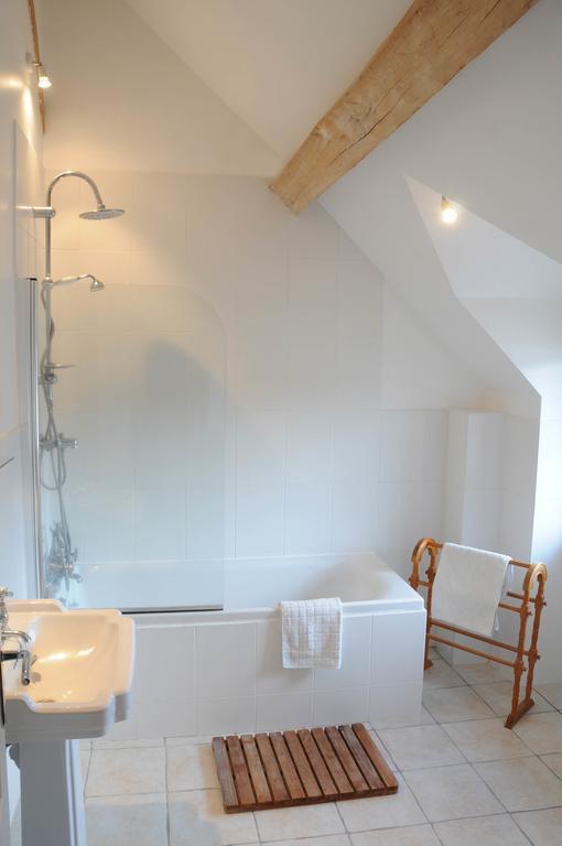 Gites Arches De Muschamp Cussay Ngoại thất bức ảnh
